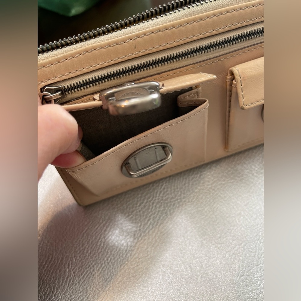 Marc Jacobs Wallet - Picture 6 of 16